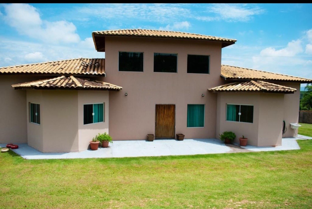 Chácara, 4 quartos, 5000 m² - Foto 1